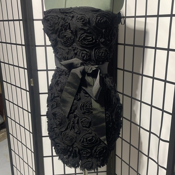 Zara Black floral Strapless Dress - Picture 6 of 12